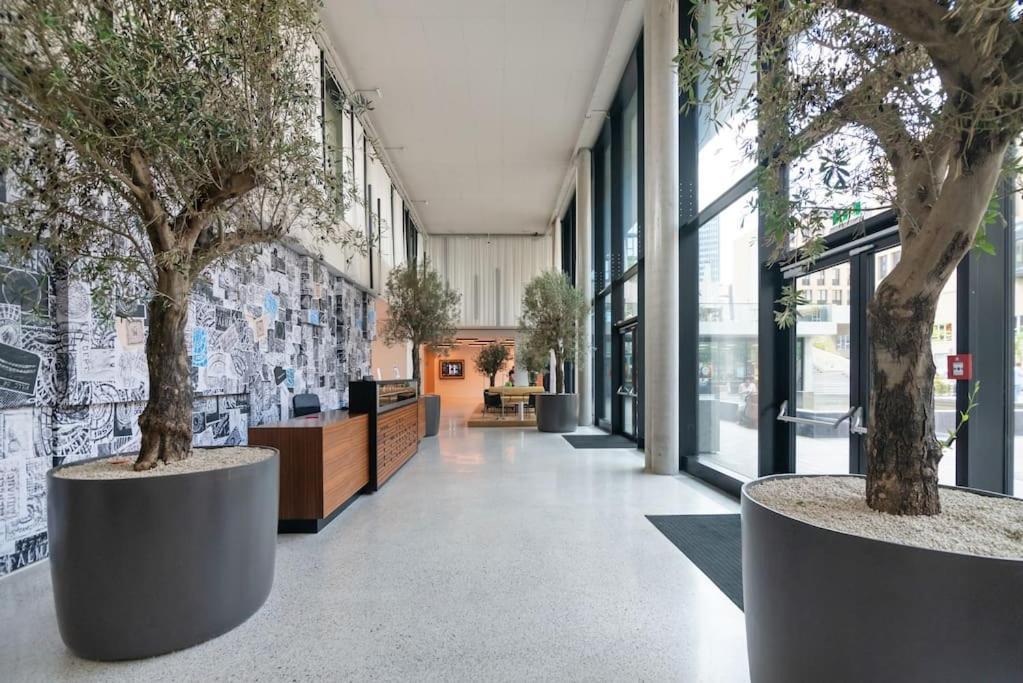 Ferienwohnung Hoch Hinaus, Neu Und Stilvoll Mit Pool Am Dach Wien Exterior foto